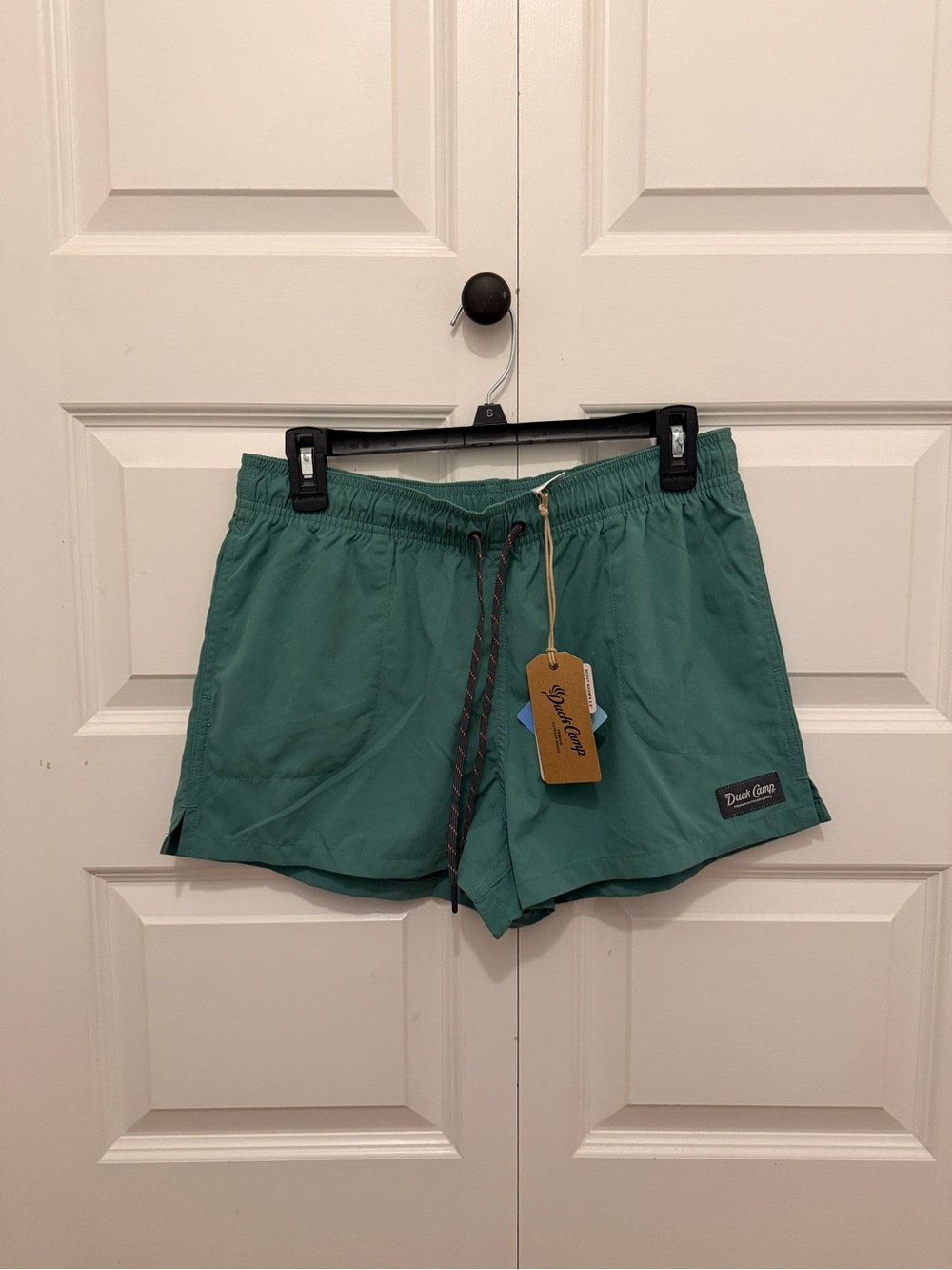 NWT Duck Camp Shorts, Women, M
